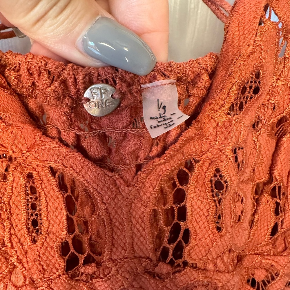NWOT Free People Adella Cami Winding Roads Lace Top Burnt Orange Sz.L - Picture 3 of 4